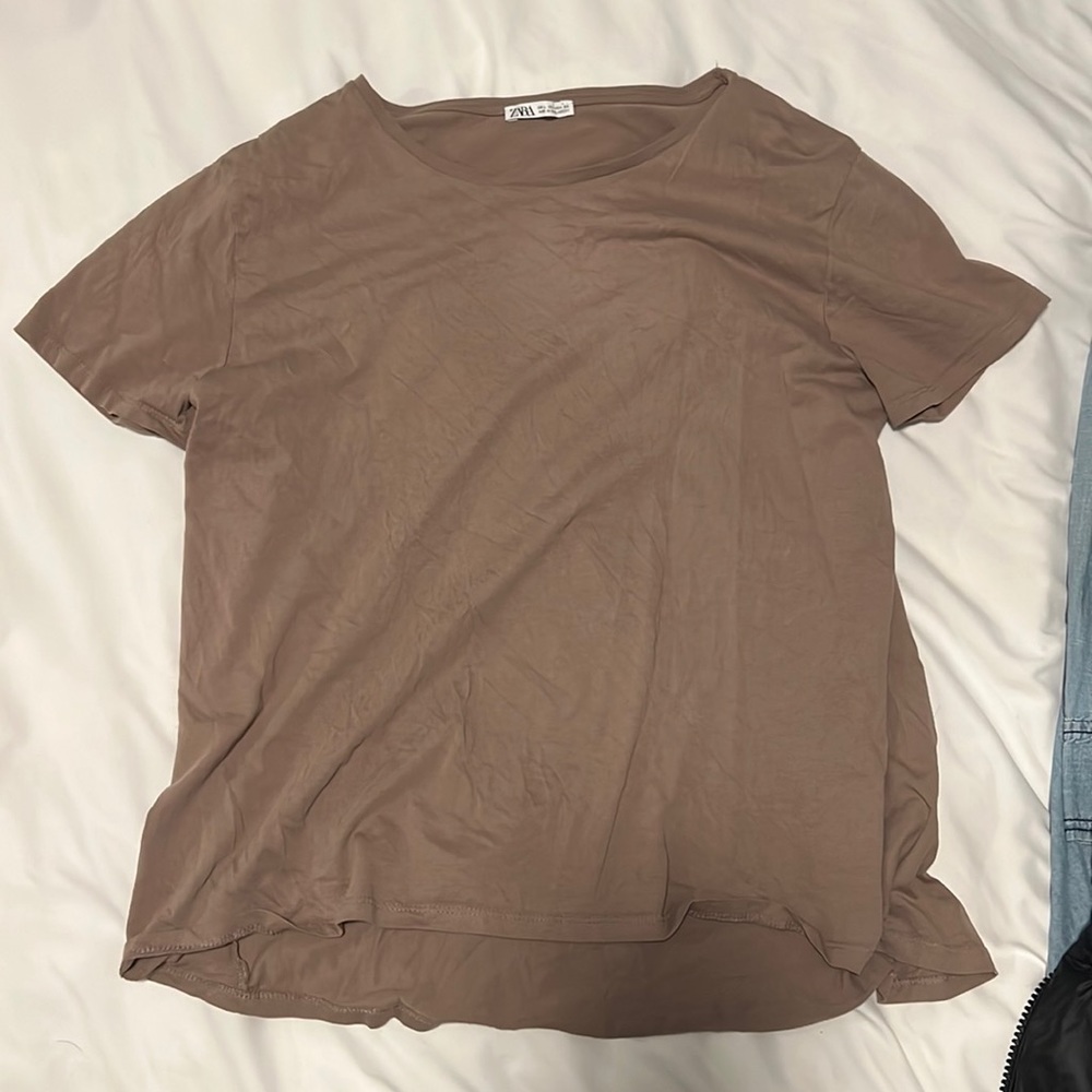 Zara Brown Tee - size L